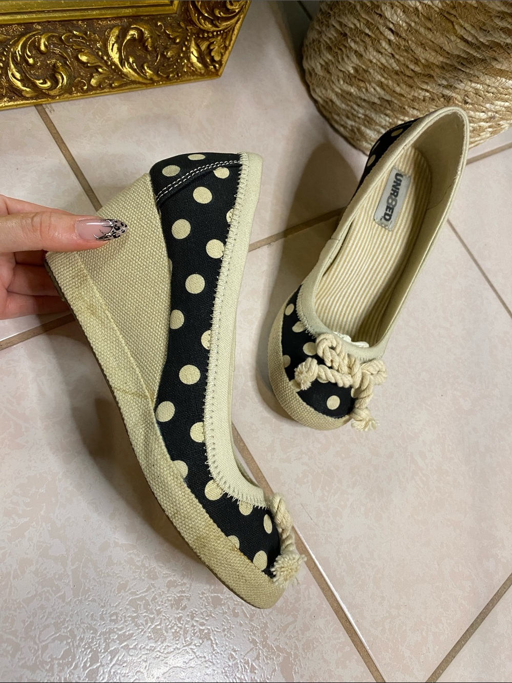 UNR8ED Y2K Polka Dot Rope-Trim Wedges in Navy Blue and Cream